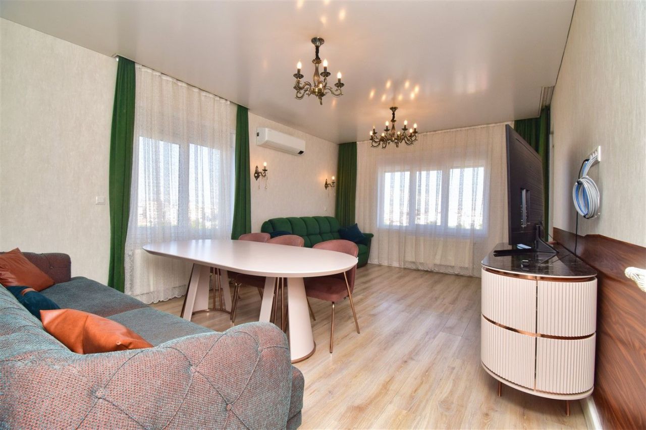 Квартира в Анталии, Турция, 200 м² - фото 1
