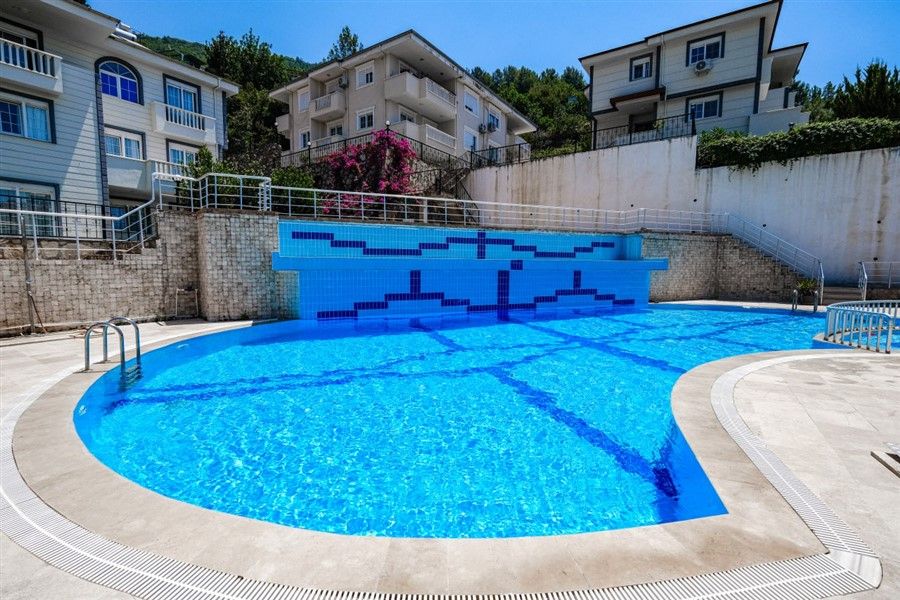 Квартира в Алании, Турция, 165 м² - фото 1