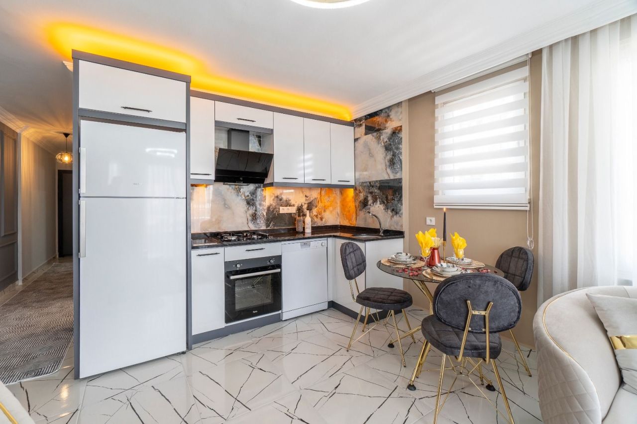 Квартира в Алании, Турция, 70 м² - фото 1