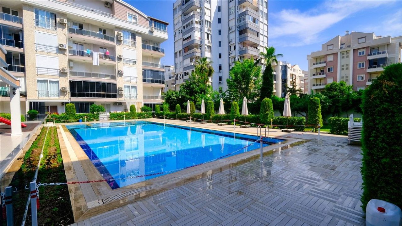 Квартира в Анталии, Турция, 110 м² - фото 1