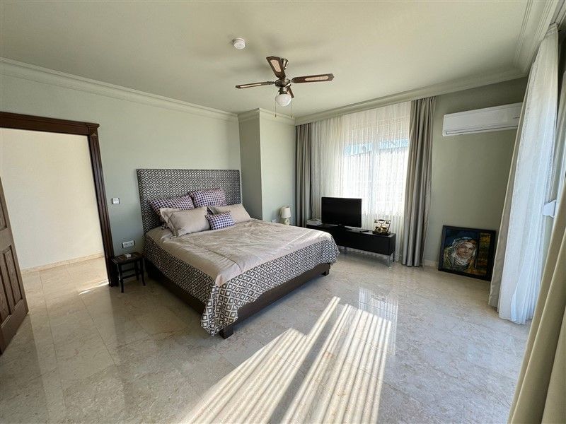 Пентхаус в Алании, Турция, 350 м² - фото 2