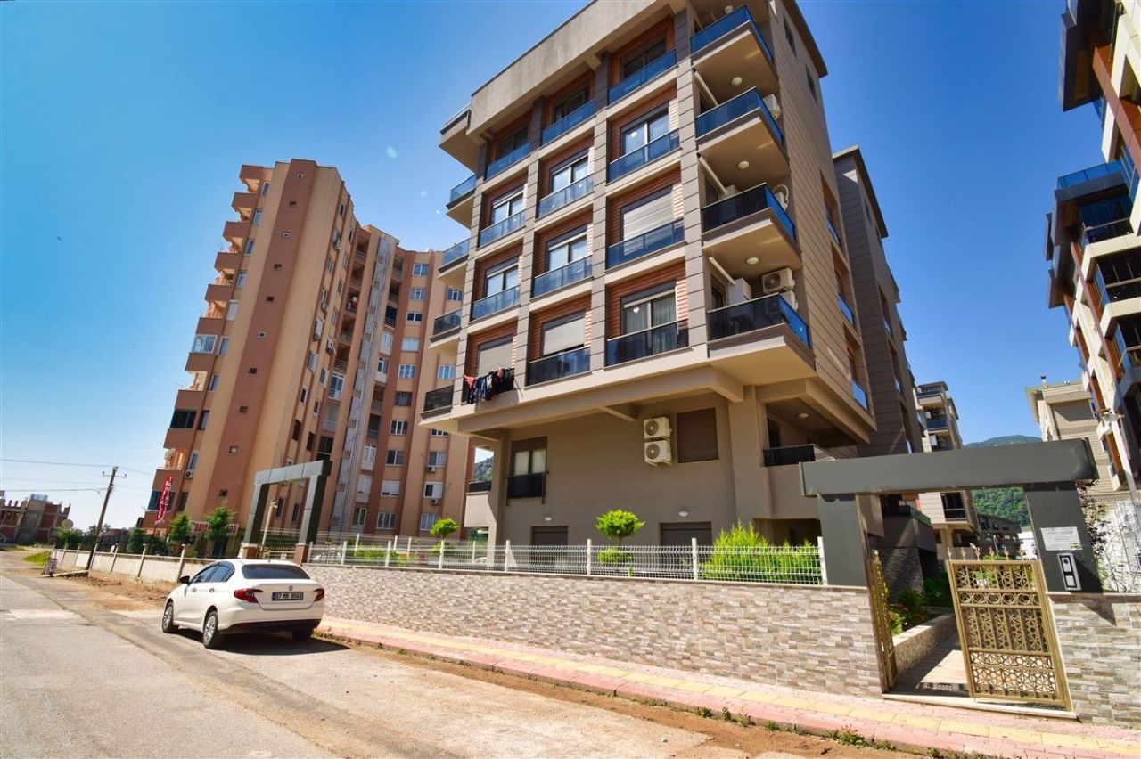 Квартира в Анталии, Турция, 80 м² - фото 2