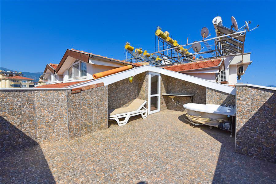 Квартира в Алании, Турция, 210 м² - фото 2