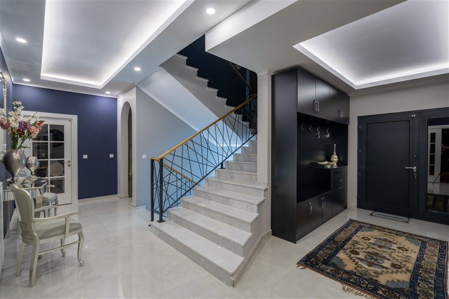 Вилла в Алании, Турция, 450 м² - фото 2