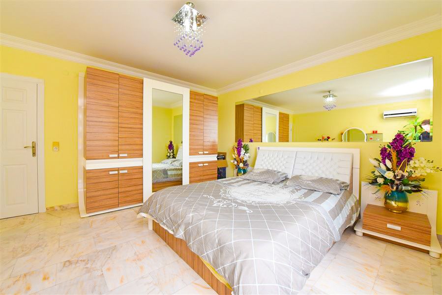 Квартира в Алании, Турция, 120 м² - фото 2