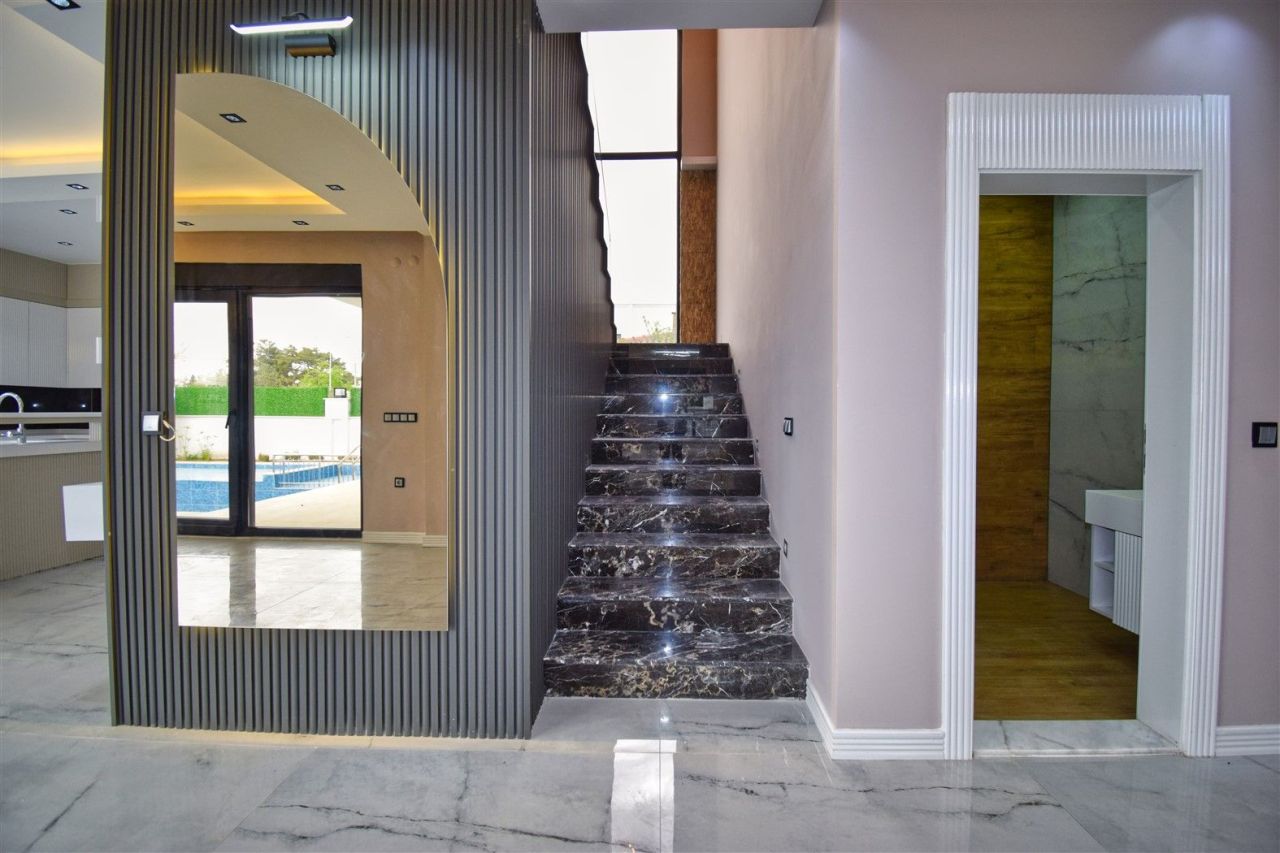 Вилла в Анталии, Турция, 450 м² - фото 3