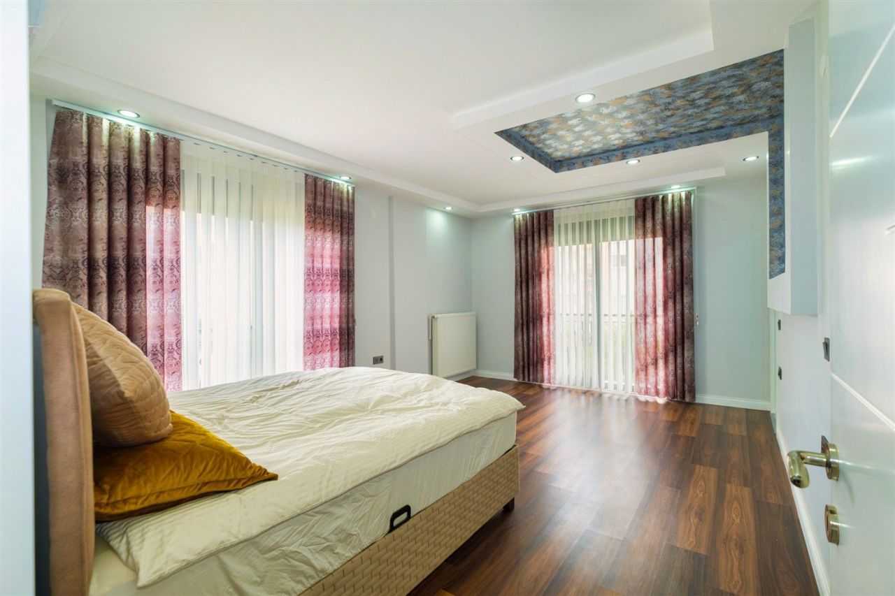 Вилла в Ларе, Турция, 300 м² - фото 5