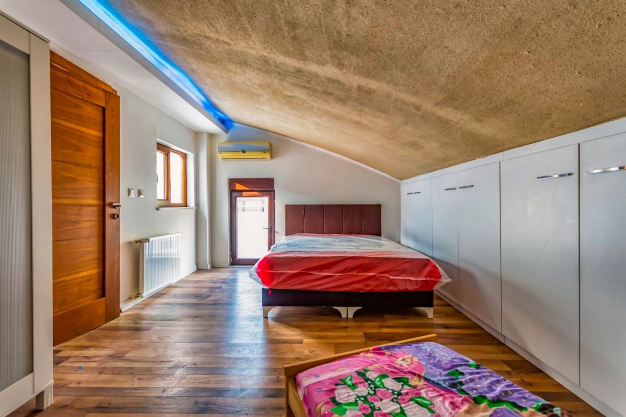 Вилла в Анталии, Турция, 450 м² - фото 7