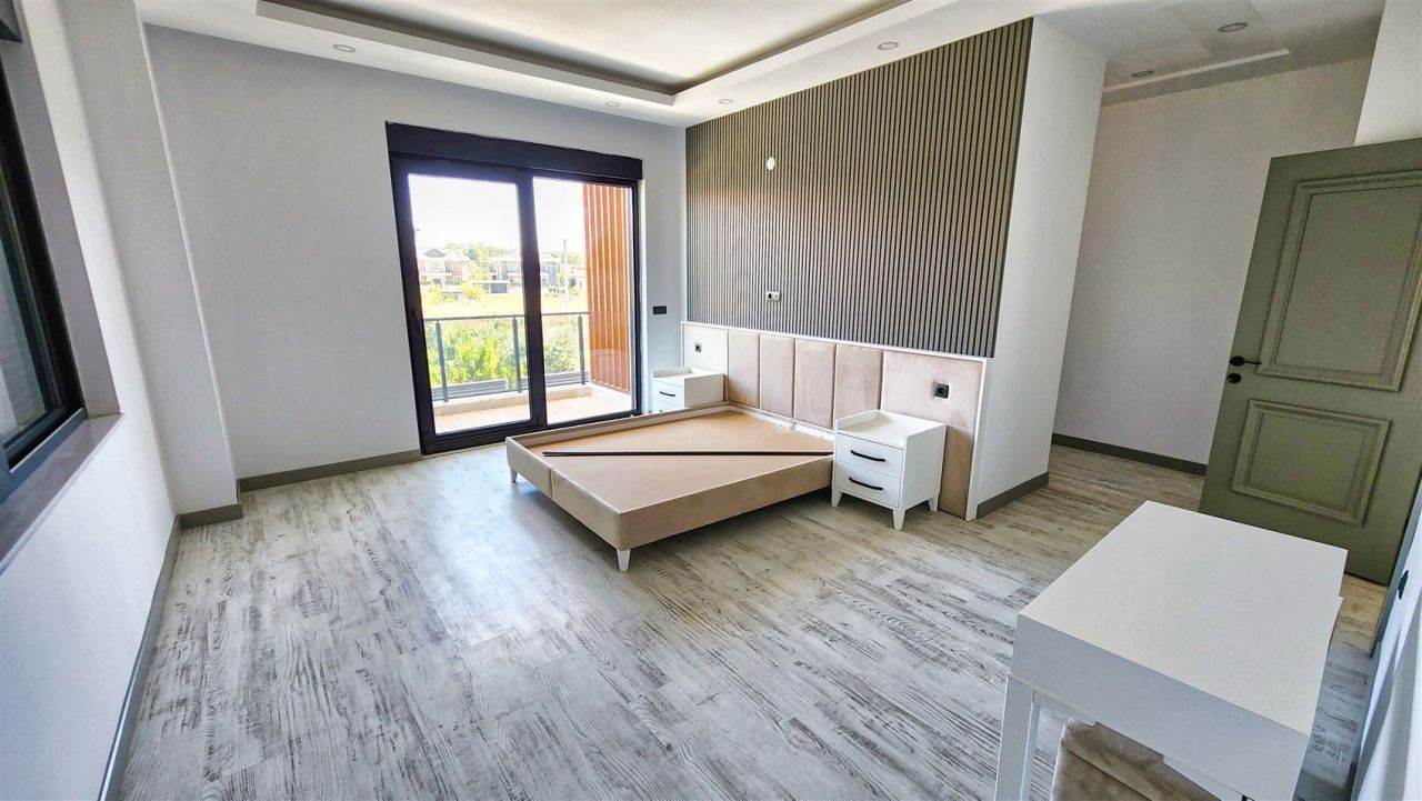 Вилла в Анталии, Турция, 300 м² - фото 7