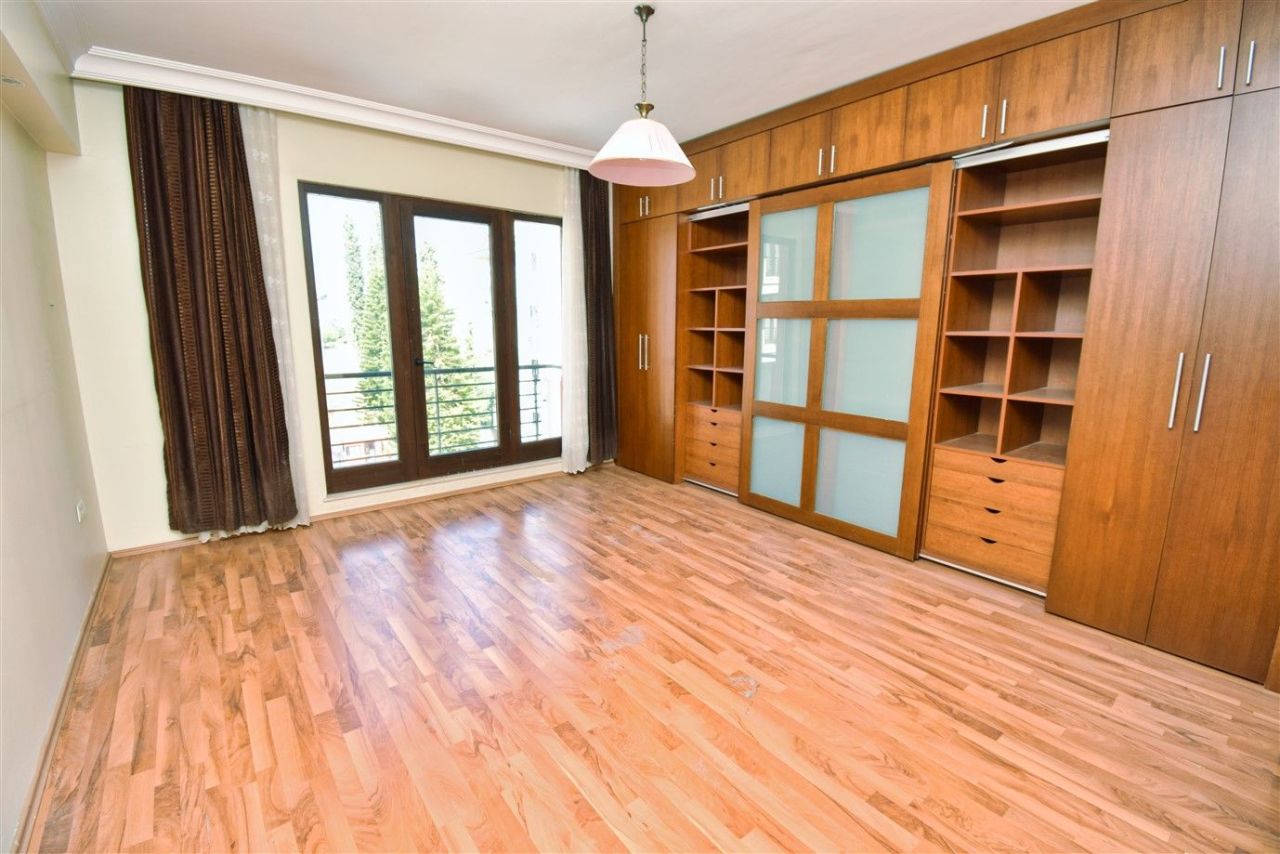 Квартира в Анталии, Турция, 280 м² - фото 7