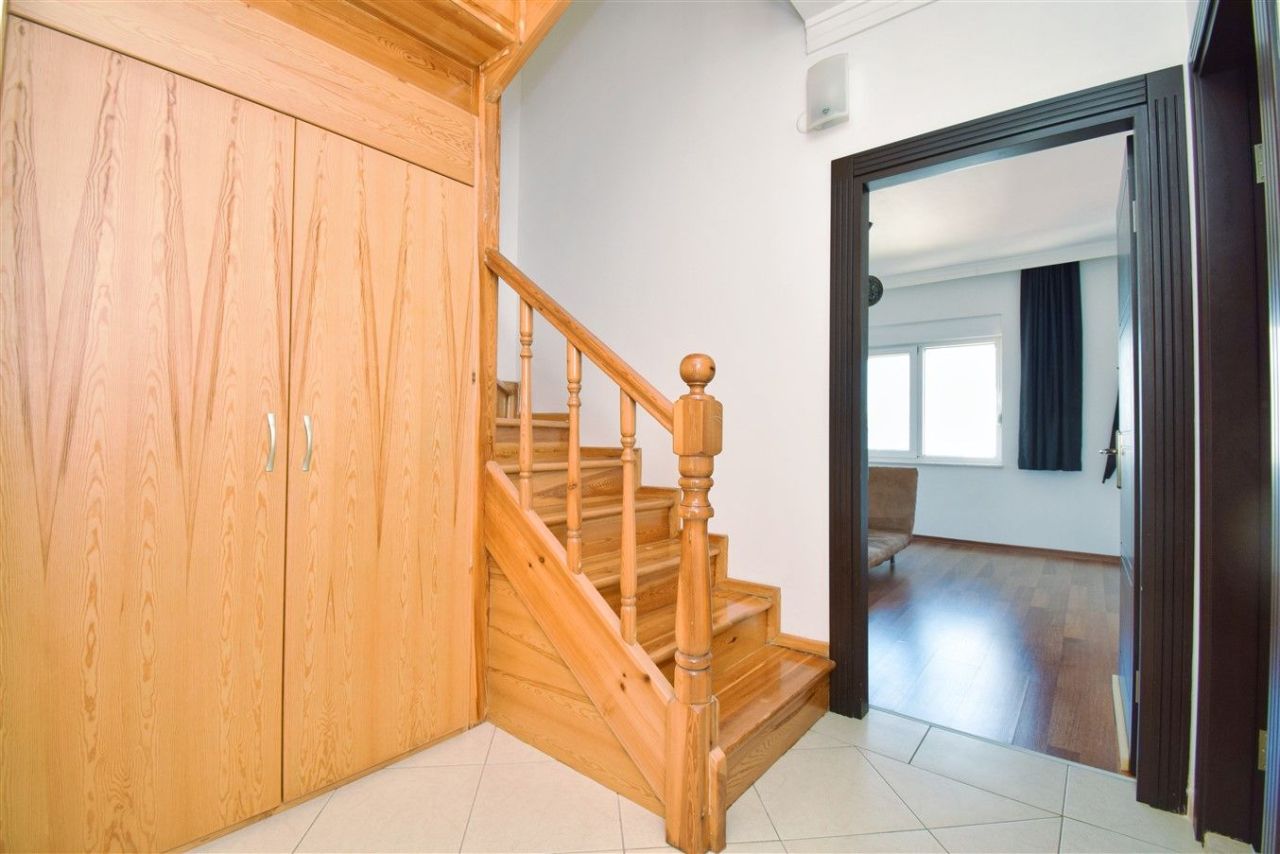 Квартира в Анталии, Турция, 180 м² - фото 8