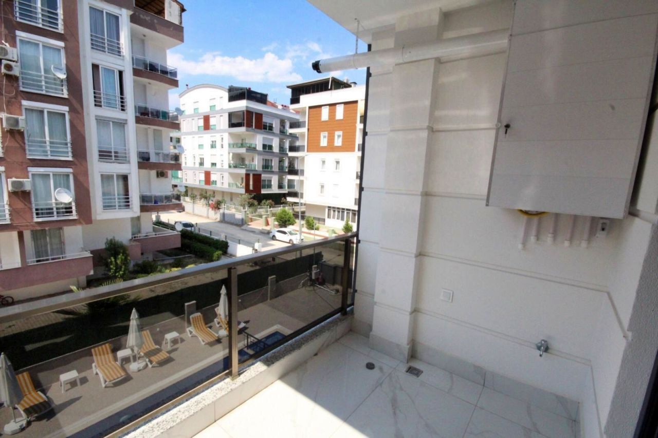 Квартира в Анталии, Турция, 70 м² - фото 8