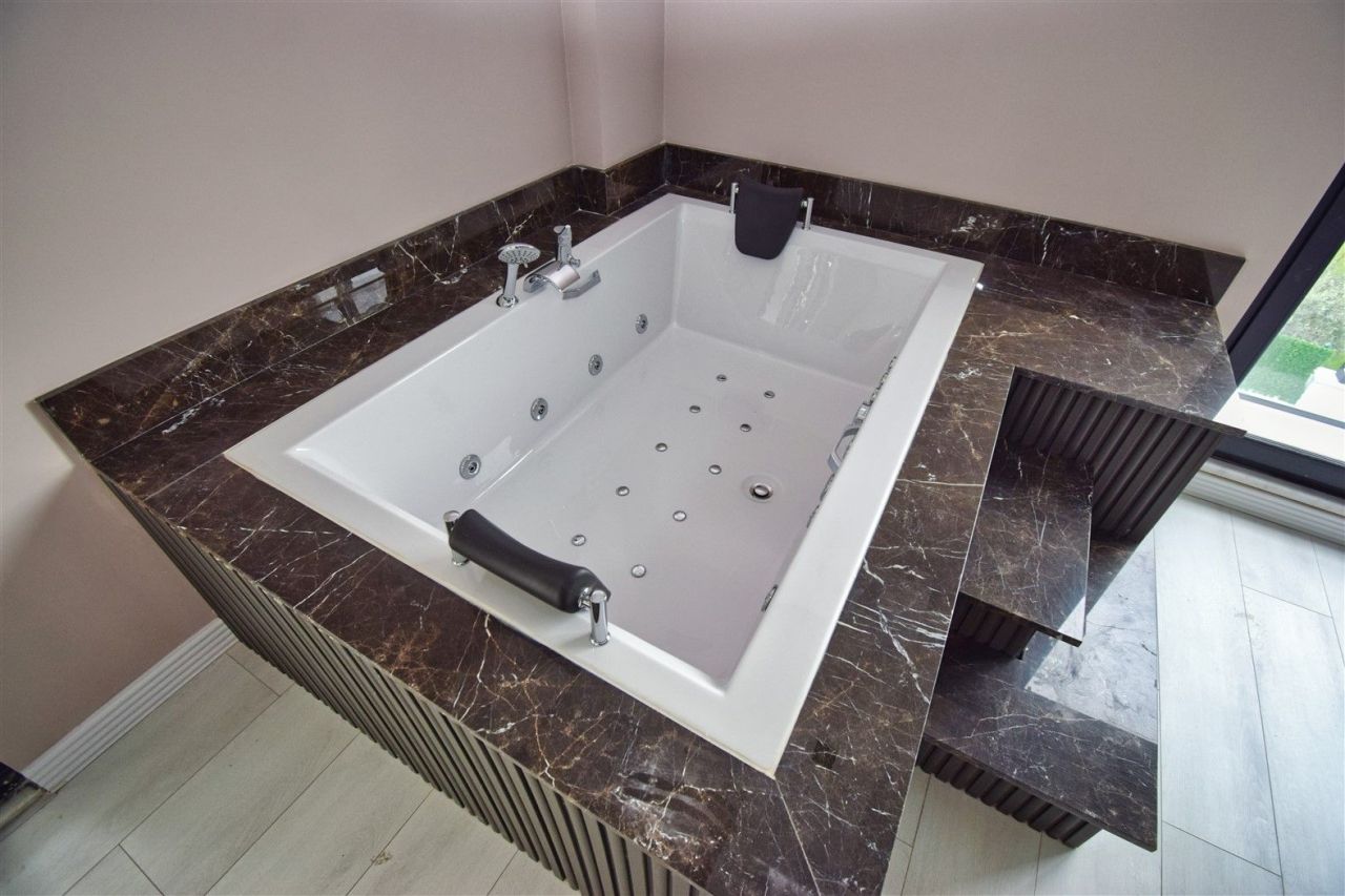 Вилла в Анталии, Турция, 450 м² - фото 9