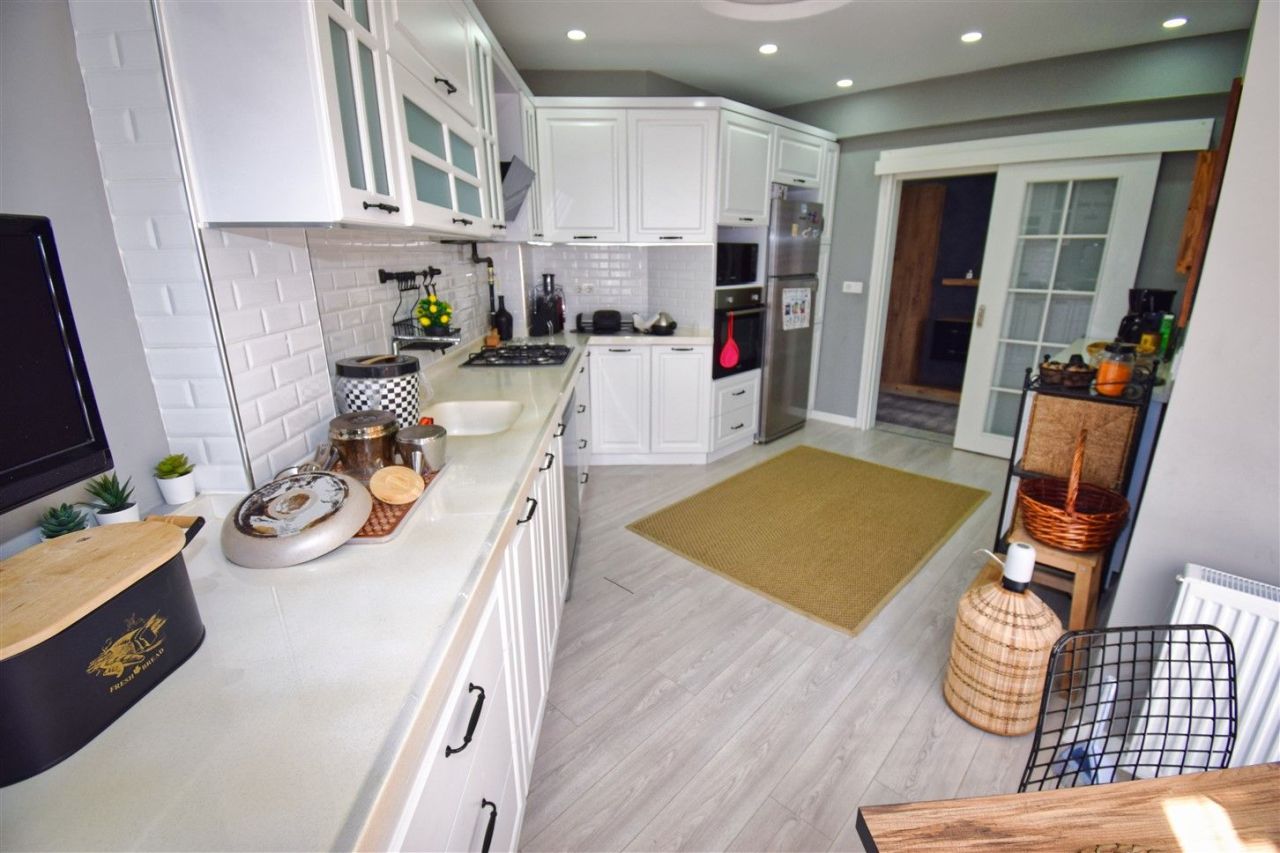 Квартира в Анталии, Турция, 165 м² - фото 9