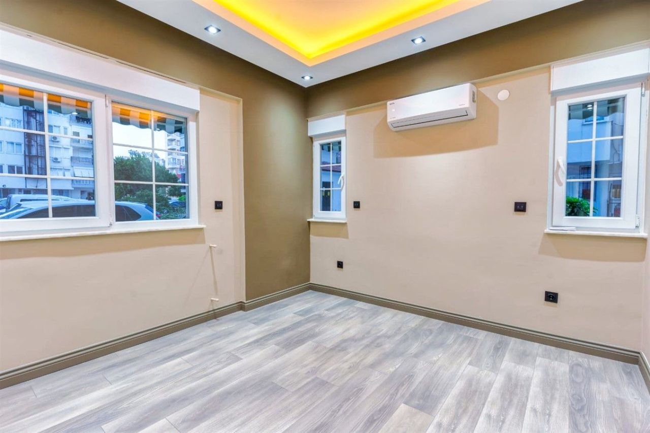 Квартира в Анталии, Турция, 155 м² - фото 9