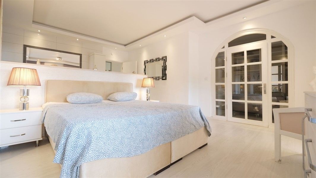 Вилла в Кестеле, Турция, 230 м² - фото 10