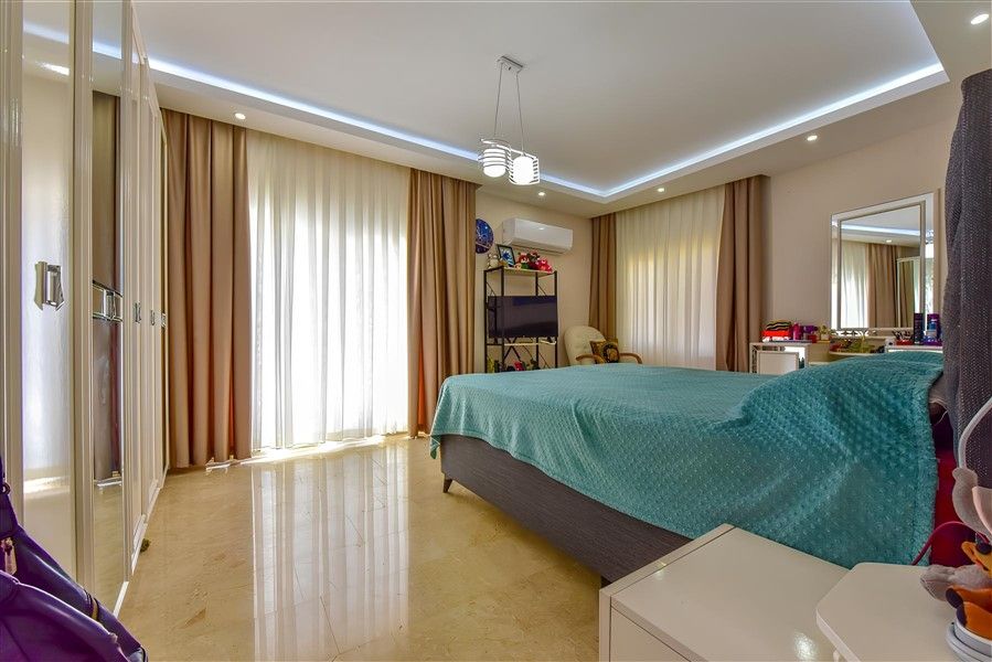 Вилла в Алании, Турция, 350 м² - фото 10