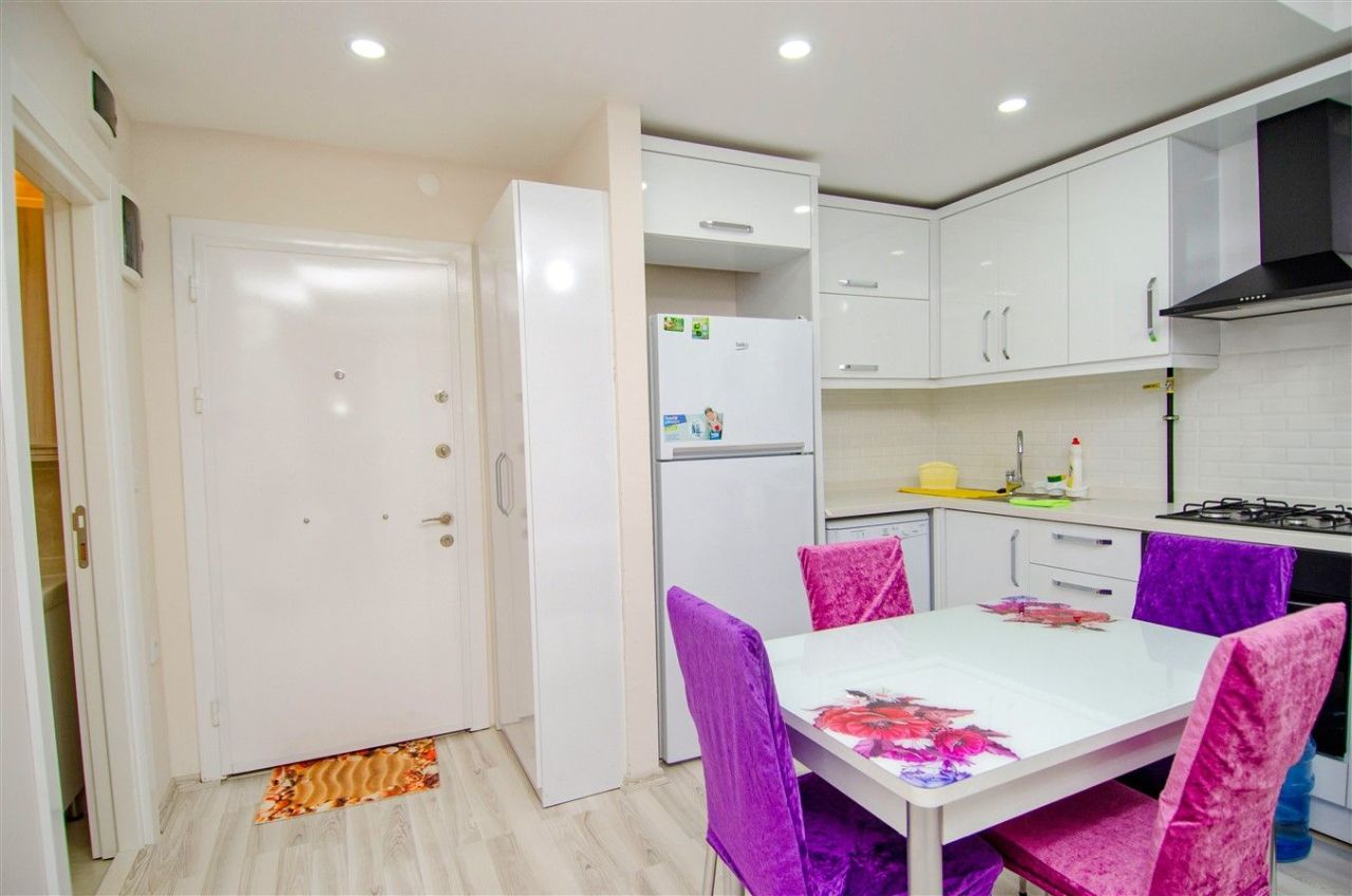 Квартира в Анталии, Турция, 65 м² - фото 10