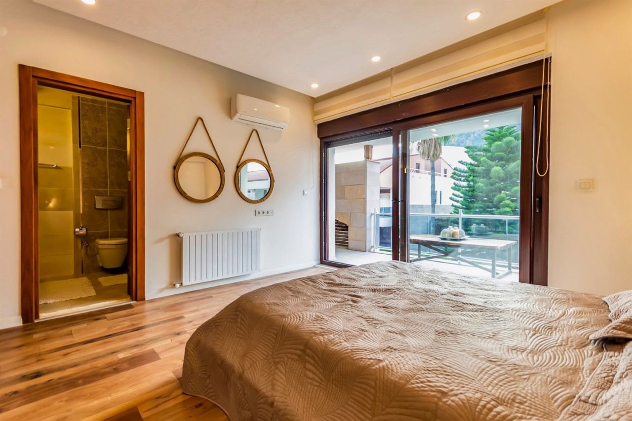 Вилла в Анталии, Турция, 450 м² - фото 10