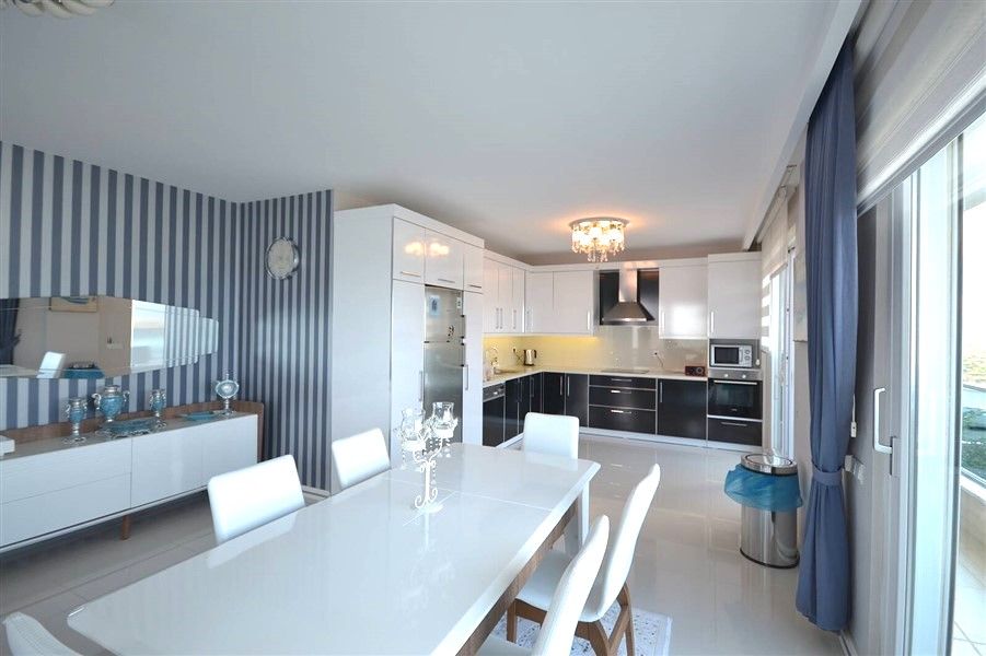 Вилла в Алании, Турция, 350 м² - фото 10