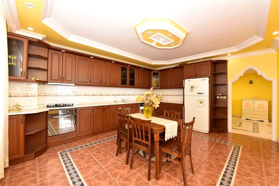 Квартира в Алании, Турция, 220 м² - фото 10