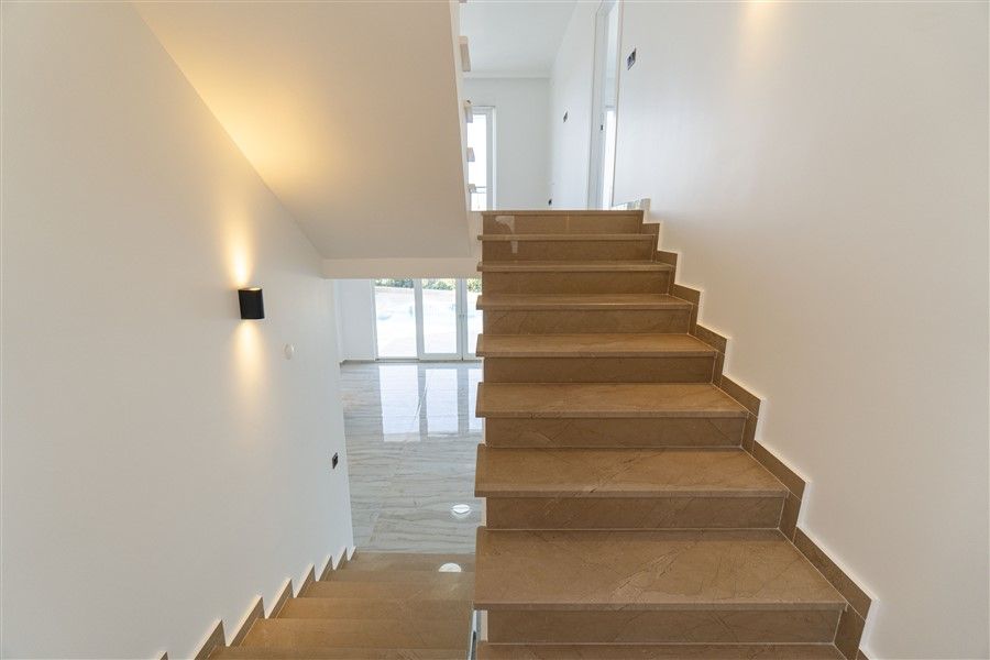 Вилла в Алании, Турция, 340 м² - фото 11