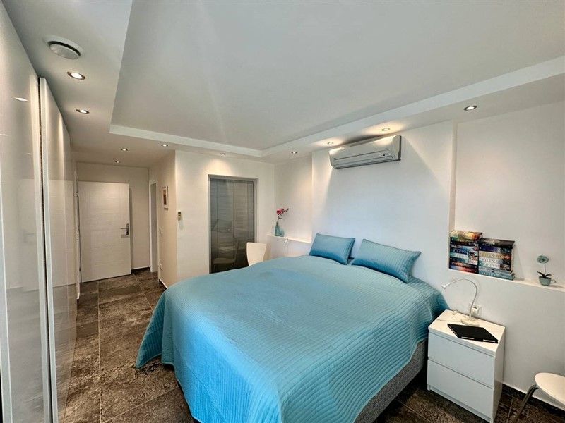 Квартира в Алании, Турция, 280 м² - фото 11