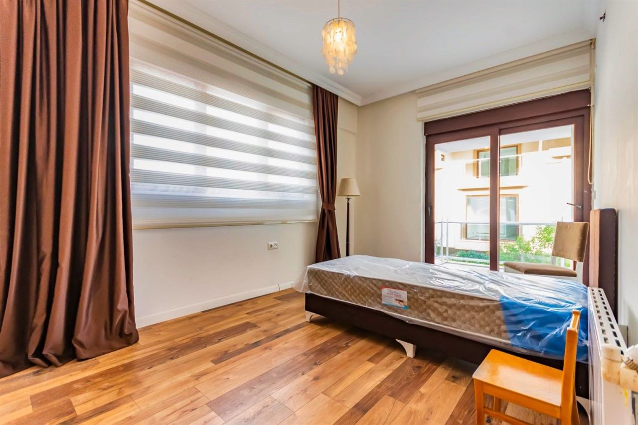 Вилла в Анталии, Турция, 450 м² - фото 11