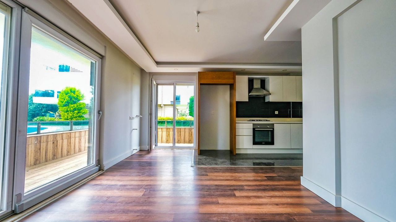 Квартира в Анталии, Турция, 85 м² - фото 12