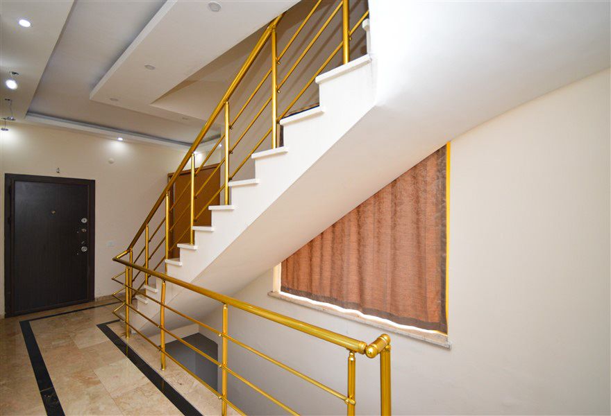 Вилла в Алании, Турция, 350 м² - фото 12