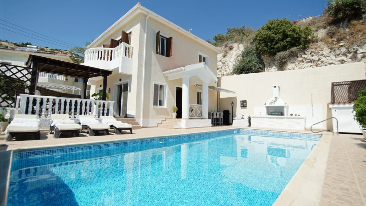 Вилла в Пафосе, Кипр, 140 м² - фото 1