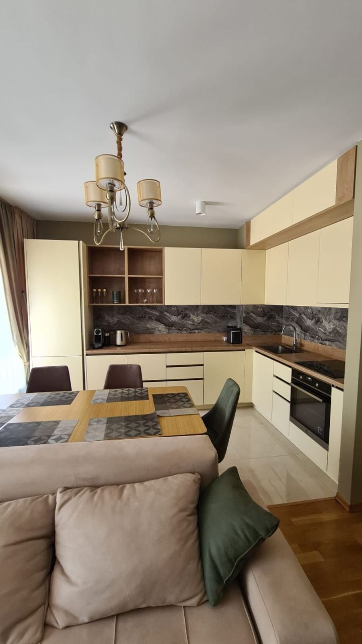 Апартаменты в Бечичи, Черногория, 70 м² - фото 1