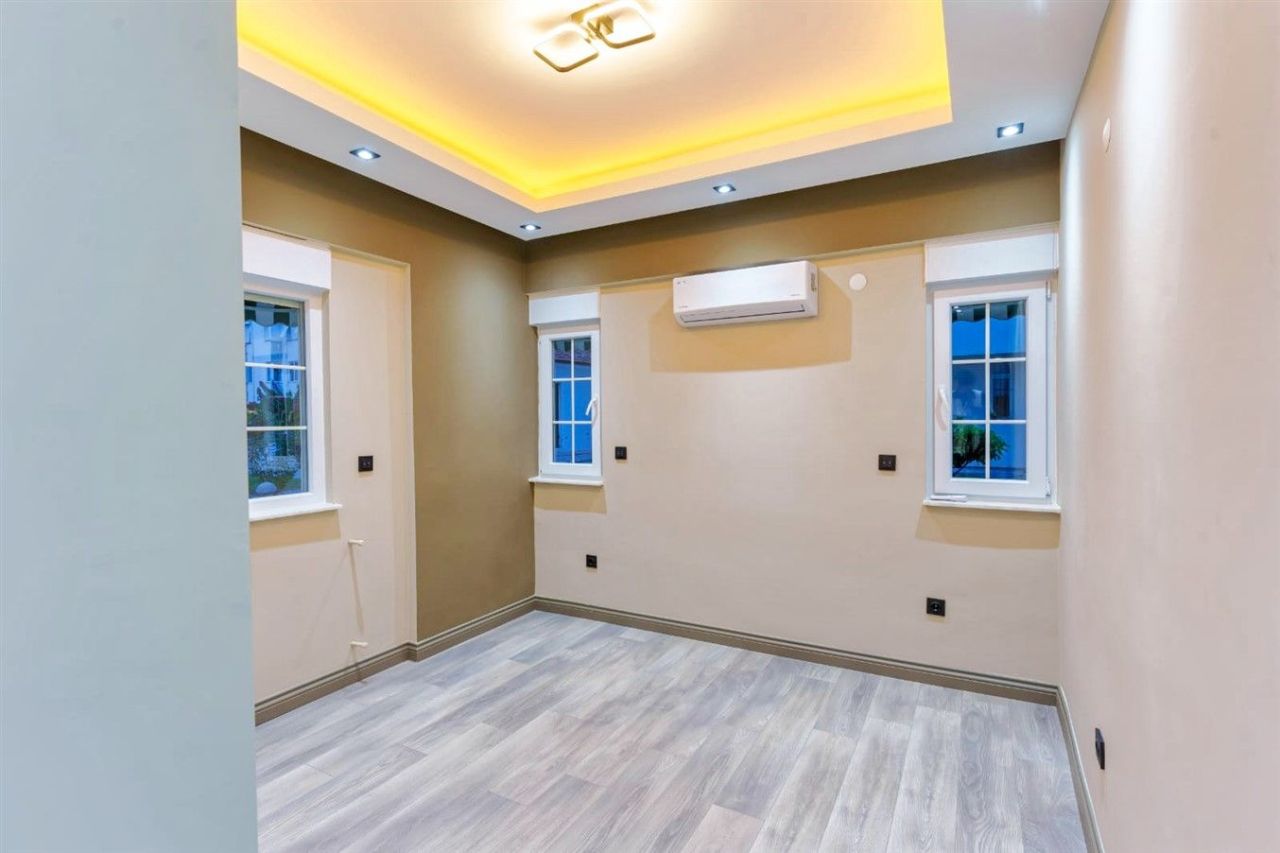 Квартира в Анталии, Турция, 155 м² - фото 14