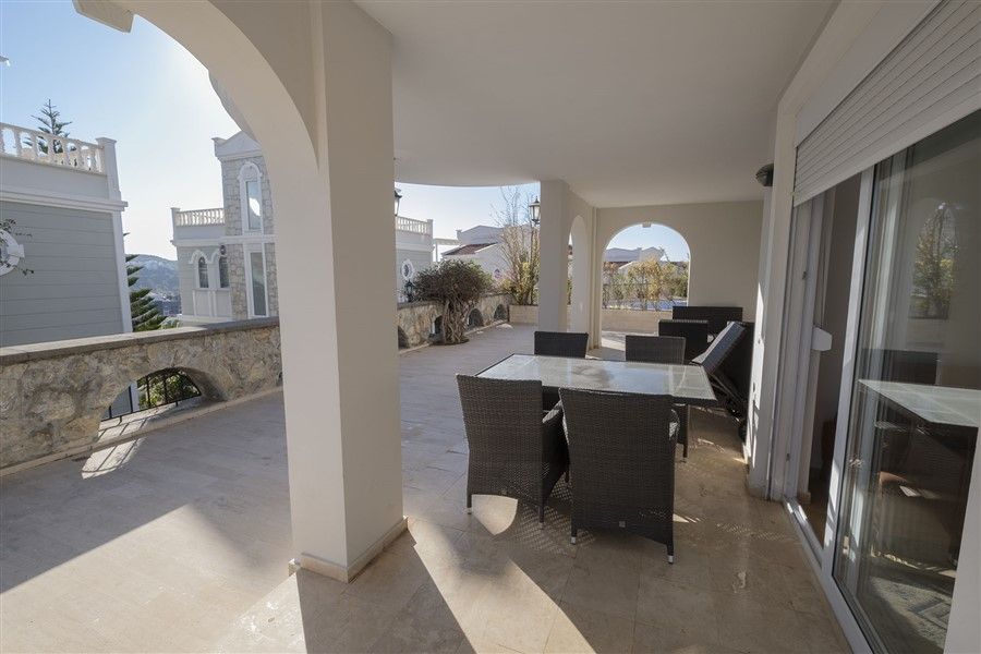 Вилла в Конаклы, Турция, 200 м² - фото 15