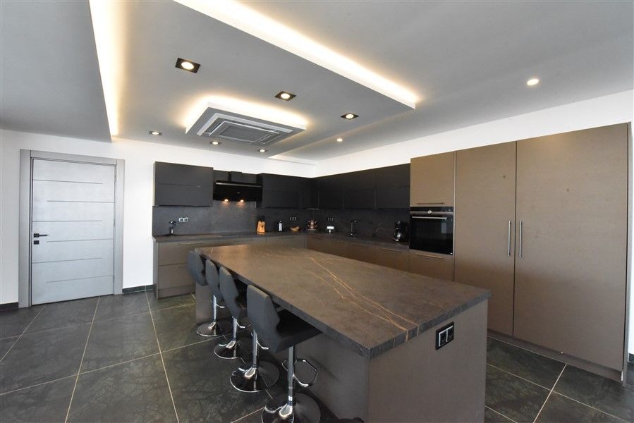 Вилла в Алании, Турция, 650 м² - фото 15