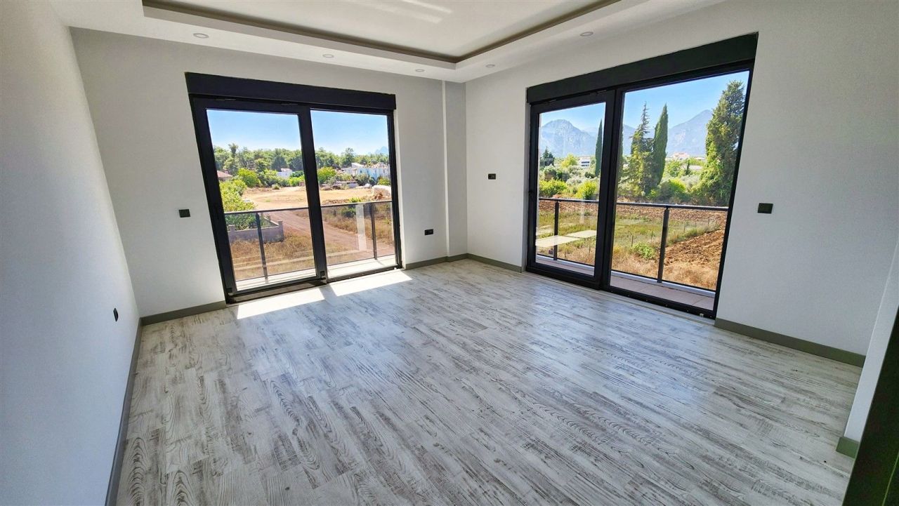 Вилла в Анталии, Турция, 300 м² - фото 15