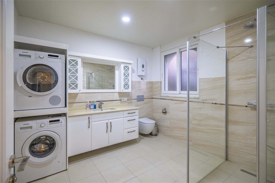 Вилла в Алании, Турция, 580 м² - фото 16