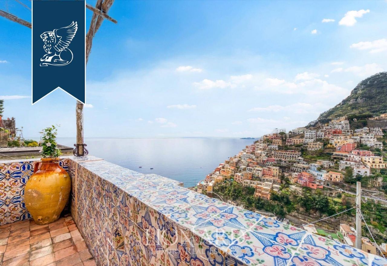 Апартаменты в Салерно, Италия, 195 м² - фото 10