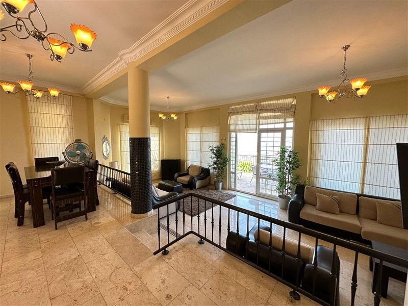 Вилла в Алании, Турция, 255 м² - фото 16