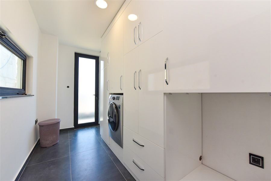 Вилла в Алании, Турция, 650 м² - фото 18