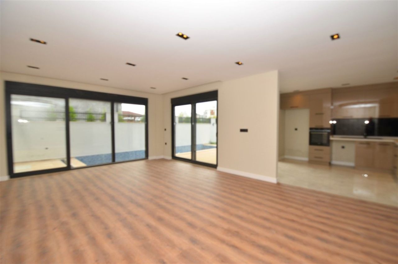 Вилла в Ларе, Турция, 240 м² - фото 18