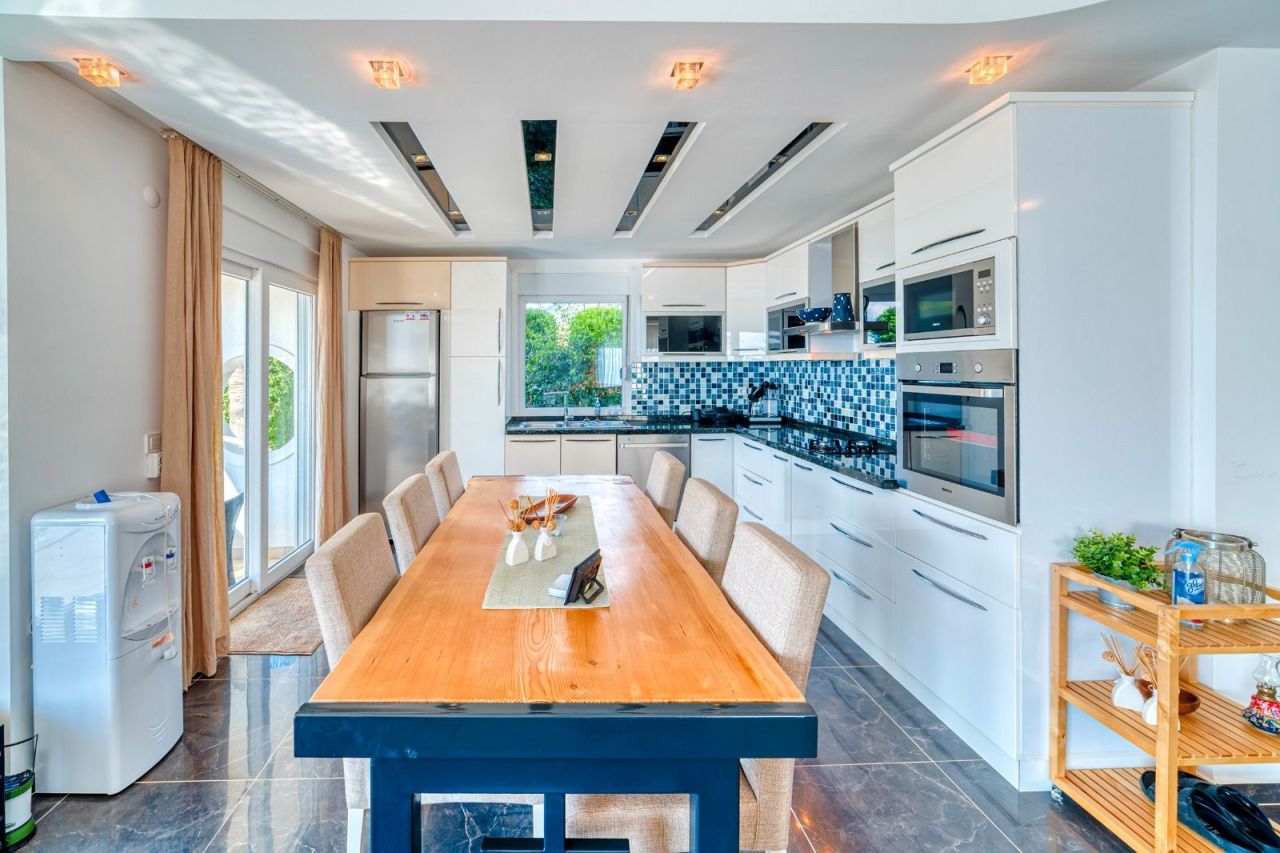 Вилла в Алании, Турция, 295 м² - фото 18