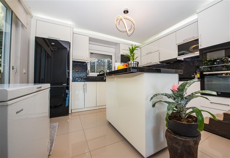 Вилла в Алании, Турция, 220 м² - фото 19