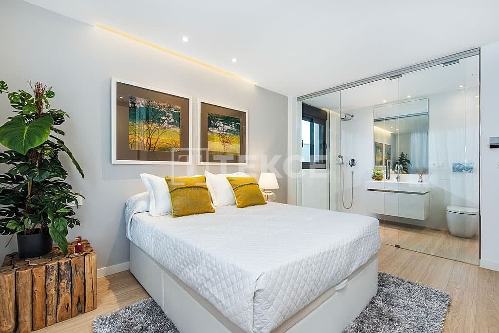 Вилла в Рохалесе, Испания, 244 м² - фото 17