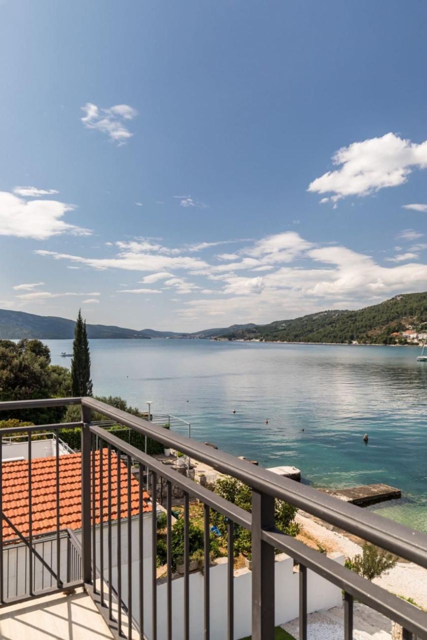 Вилла в Трогире, Хорватия, 370 м² - фото 15