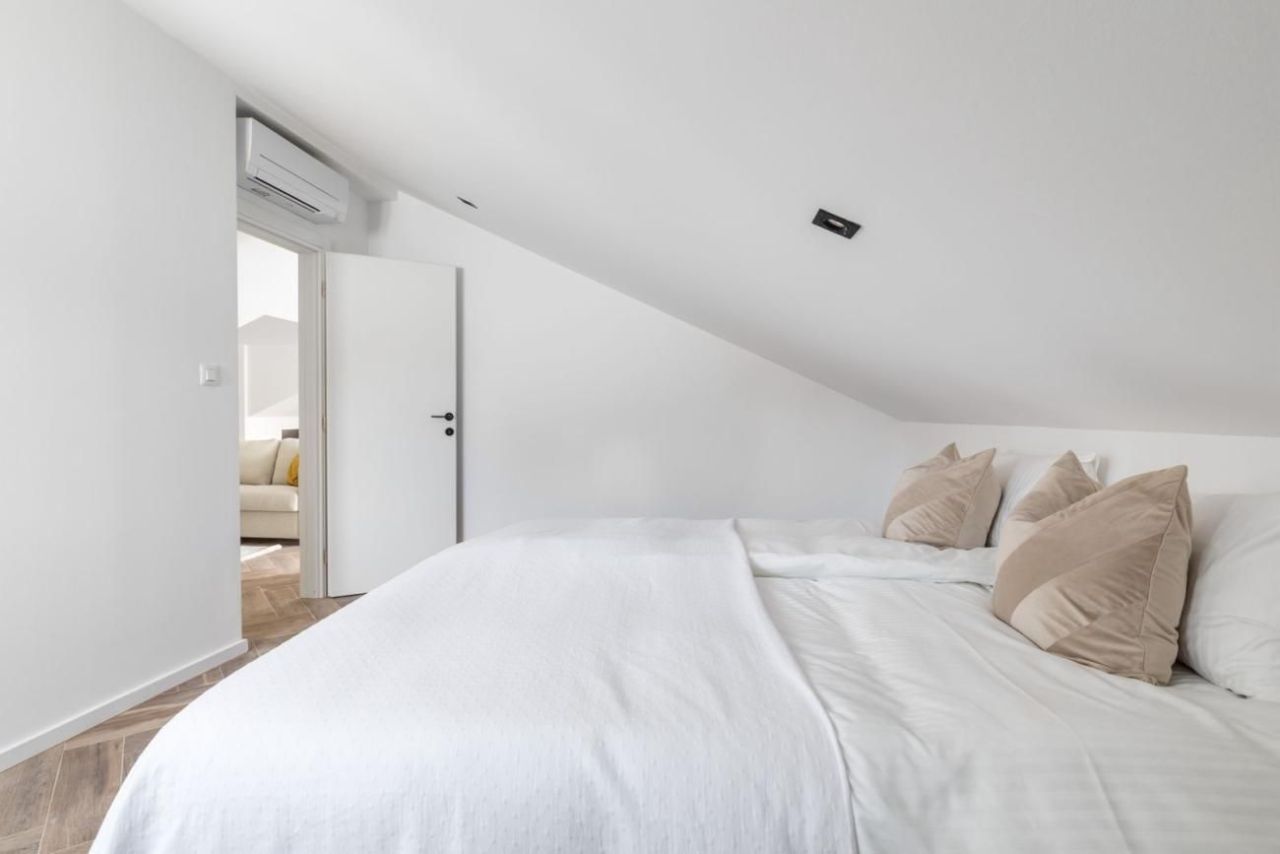 Вилла в Трогире, Хорватия, 370 м² - фото 16