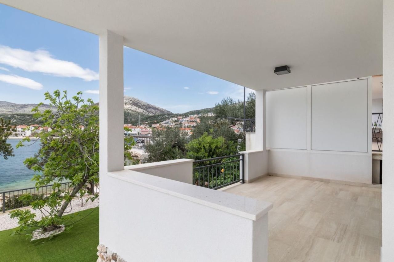 Вилла в Трогире, Хорватия, 370 м² - фото 18