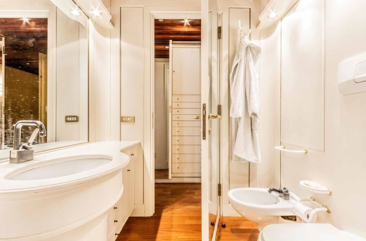 Квартира в Оспедалетти, Италия, 112 м² - фото 12