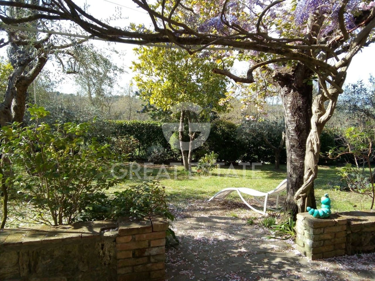 Вилла в Кьюси, Италия, 234.2 м² - фото 6