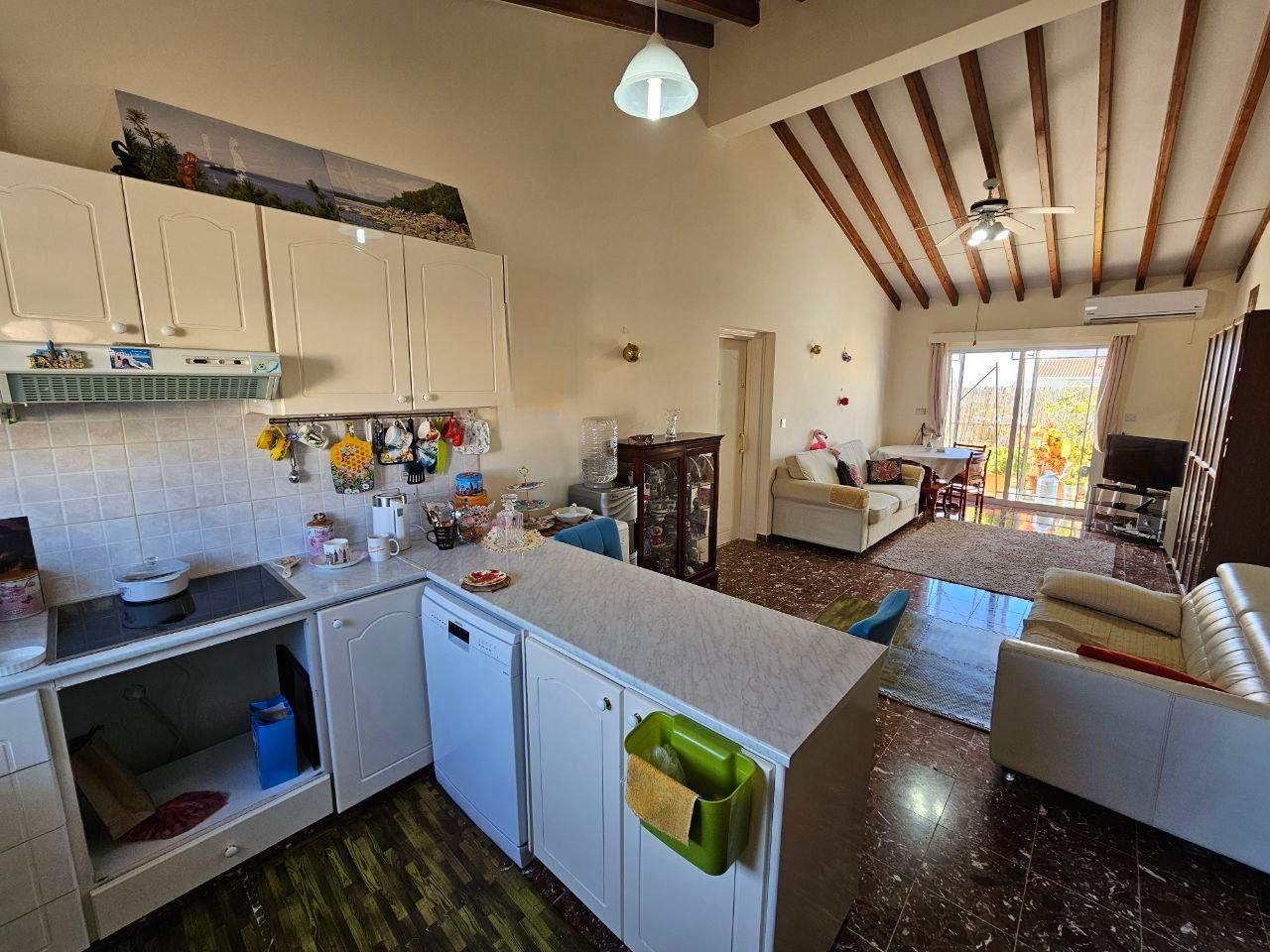 Квартира в Пафосе, Кипр, 76 м² - фото 12